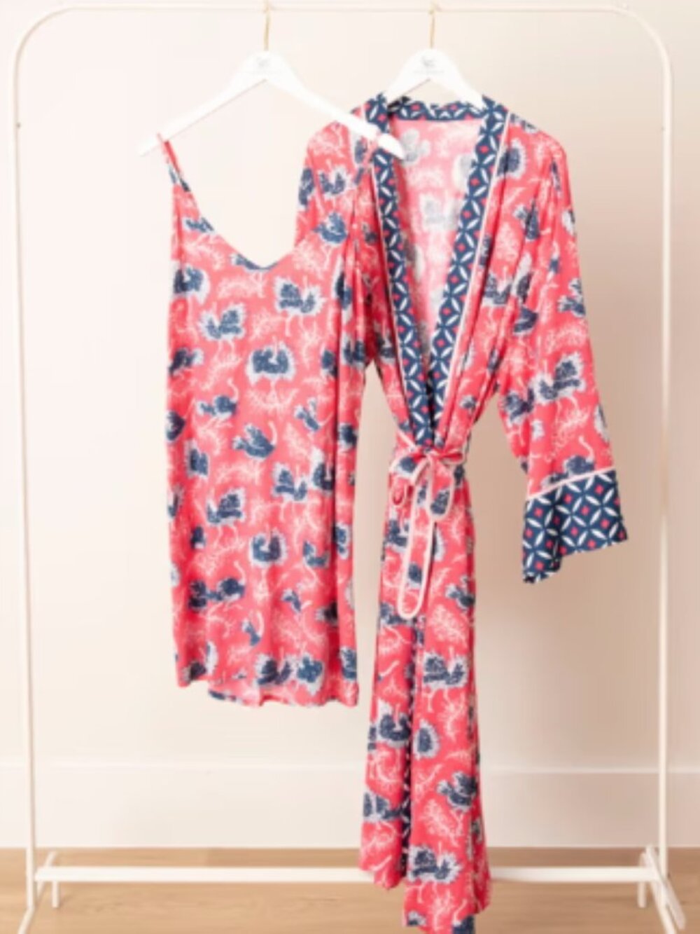 Printfresh Ostrich Dance Eco Satin Robe + Shortie Set NWT Fancy Pink